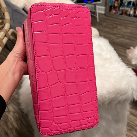 COPY - Kate spade hot pink purse - Picture 2 of 7